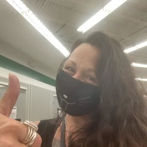 Meet your Posher, Gena